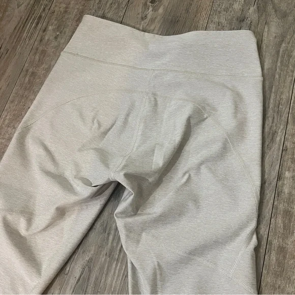 Outdoor Voices Dipped Leggings (small) - Picture 4 of 6